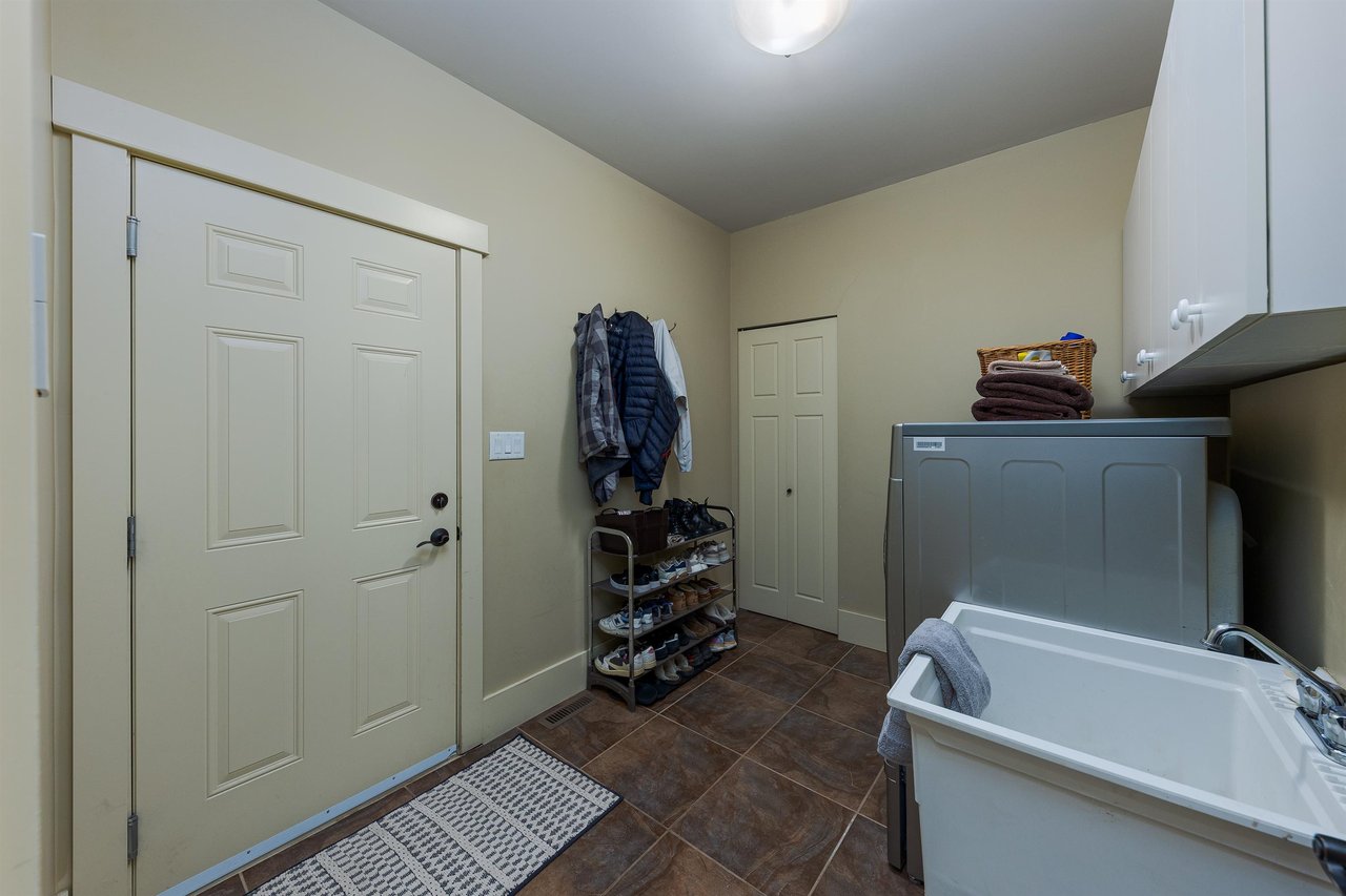 41320 Tantalus Rd