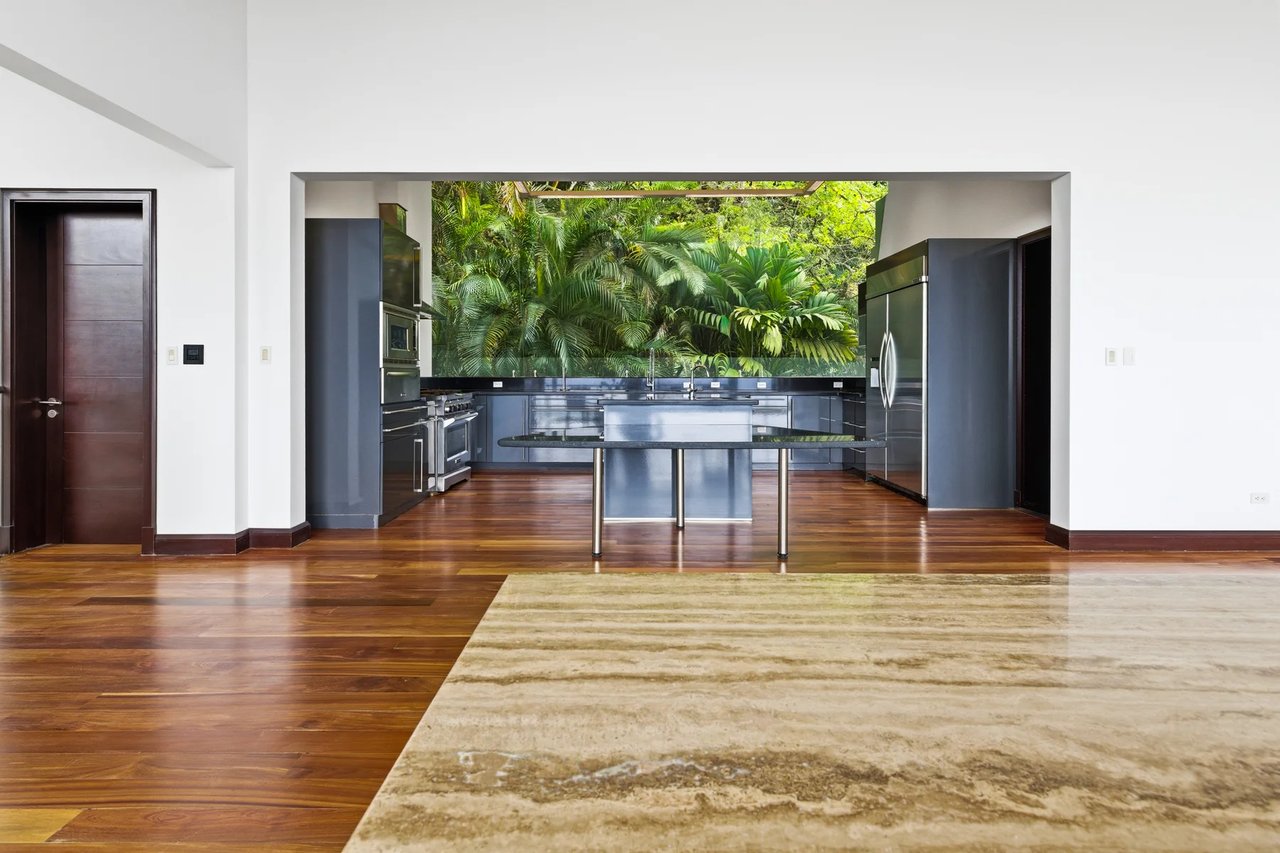Panoramic Valley Views Retreat, Santa Ana, San Jose