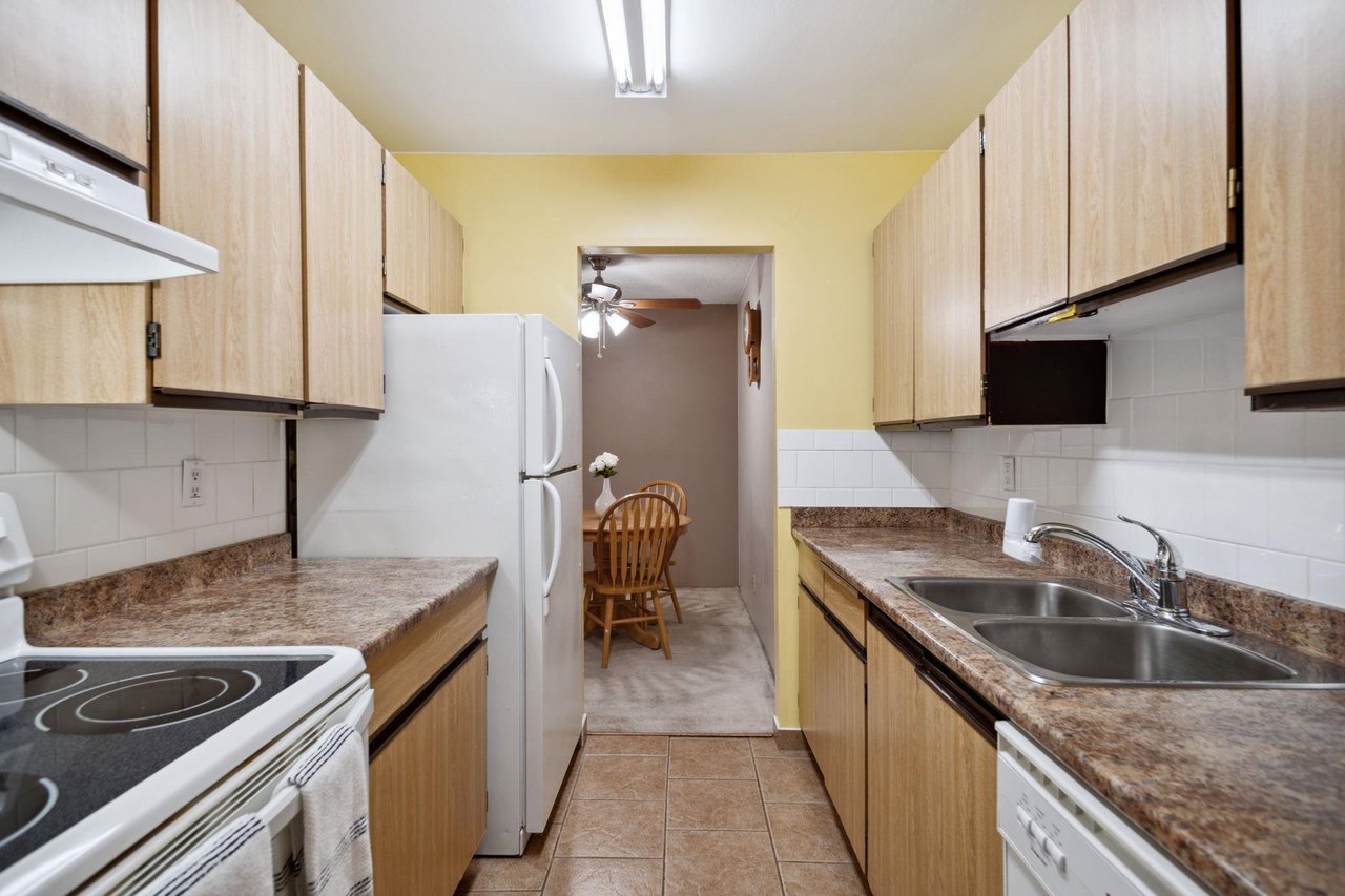210-8400 Lansdowne Rd