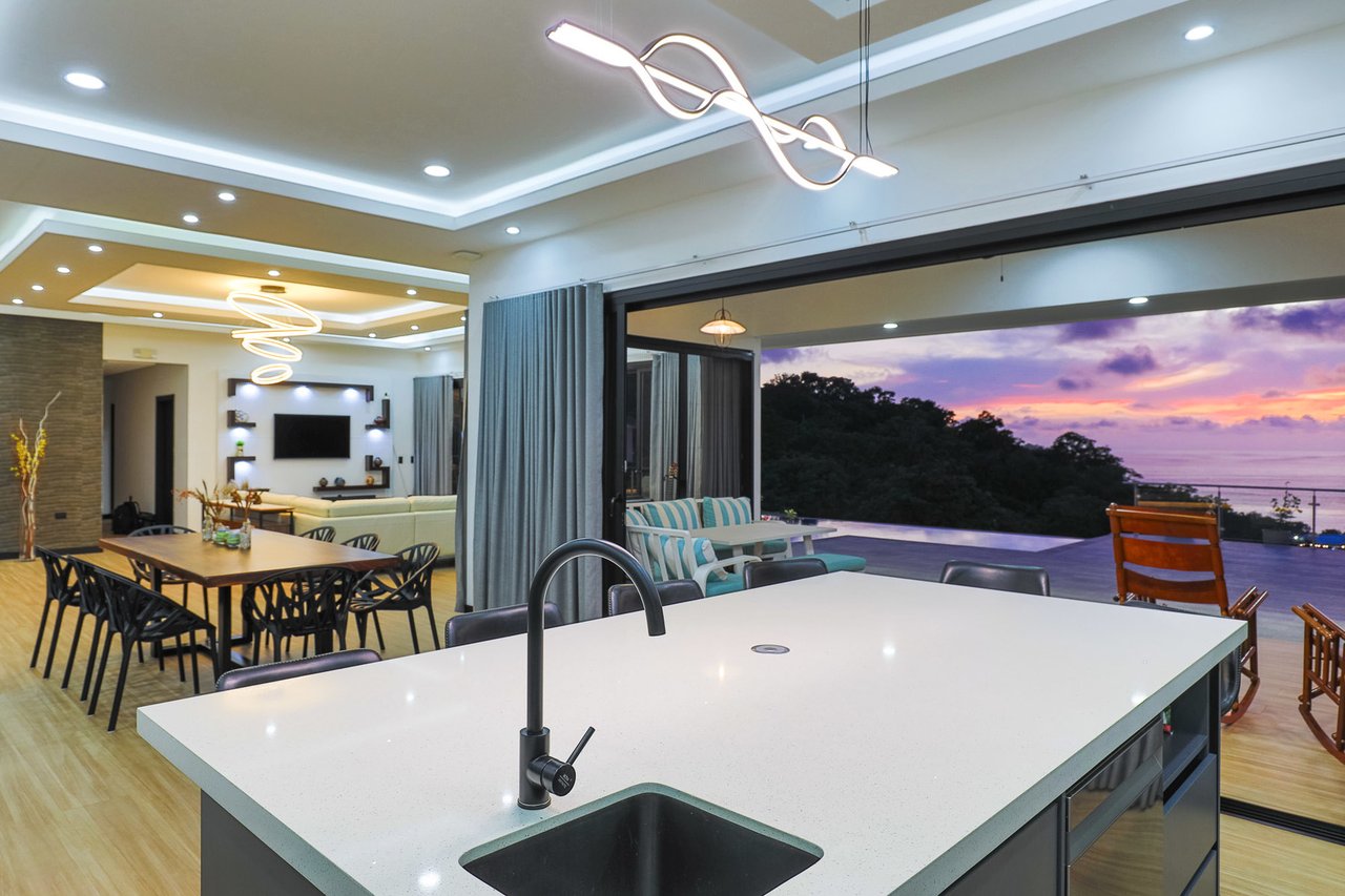 Ocean View Luxury Rental Villa, Manuel Antonio, Puntarenas