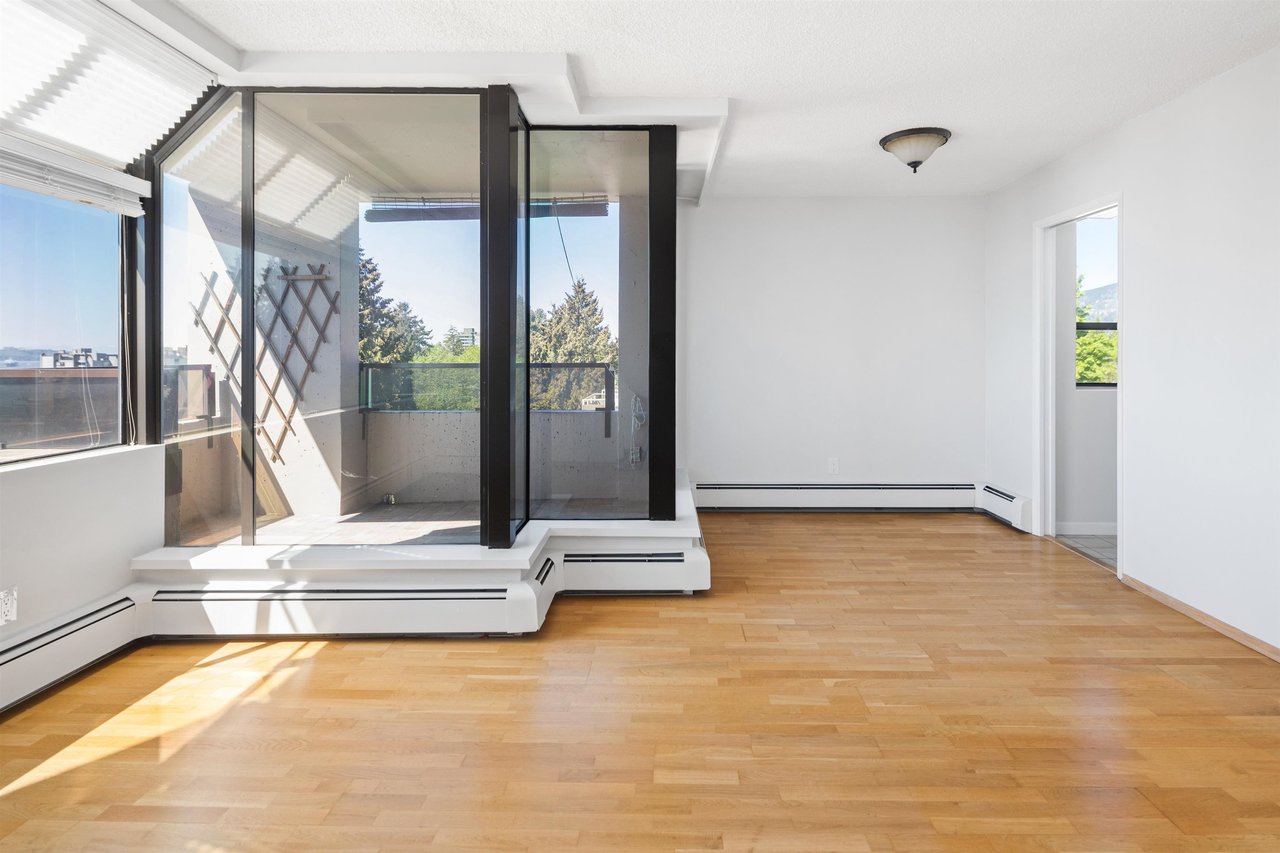 803-1737 Duchess Ave