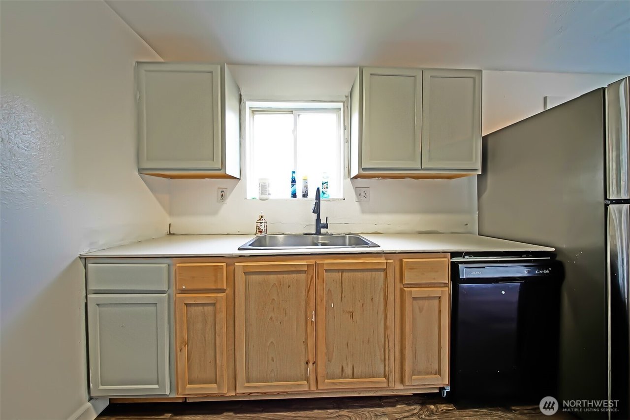 513 E 78th Street, Tacoma
