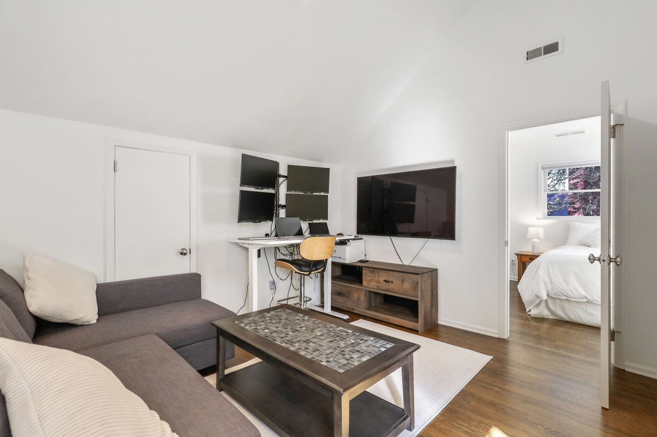 3861 Wieuca Terrace NE