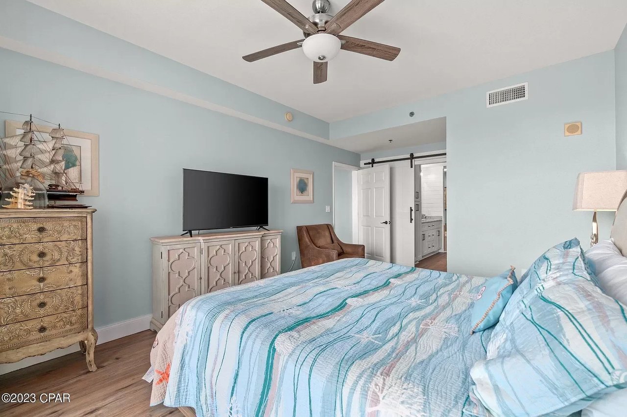 9902 S Thomas Drive Unit 1028