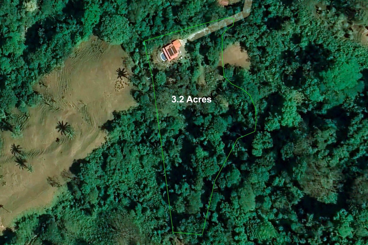 Secluded Dream Home in Costa Rica – Mountain Views, Pool & Sustainable Living