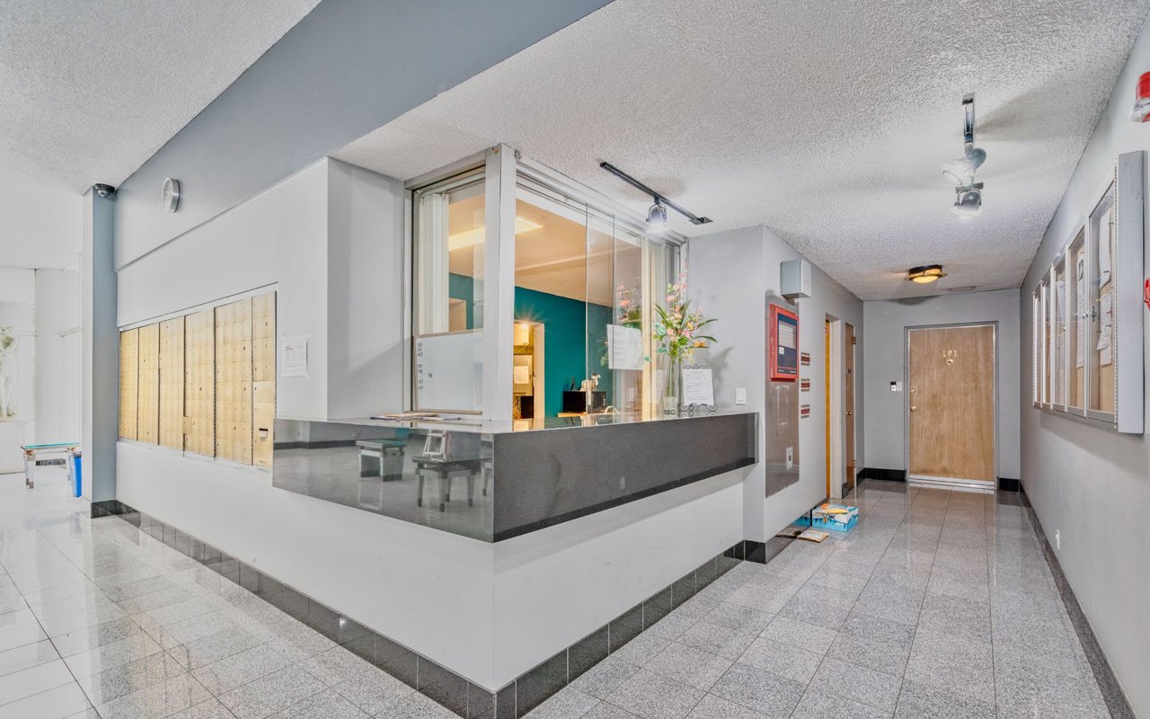 100 Atlantic Avenue Unit: 915