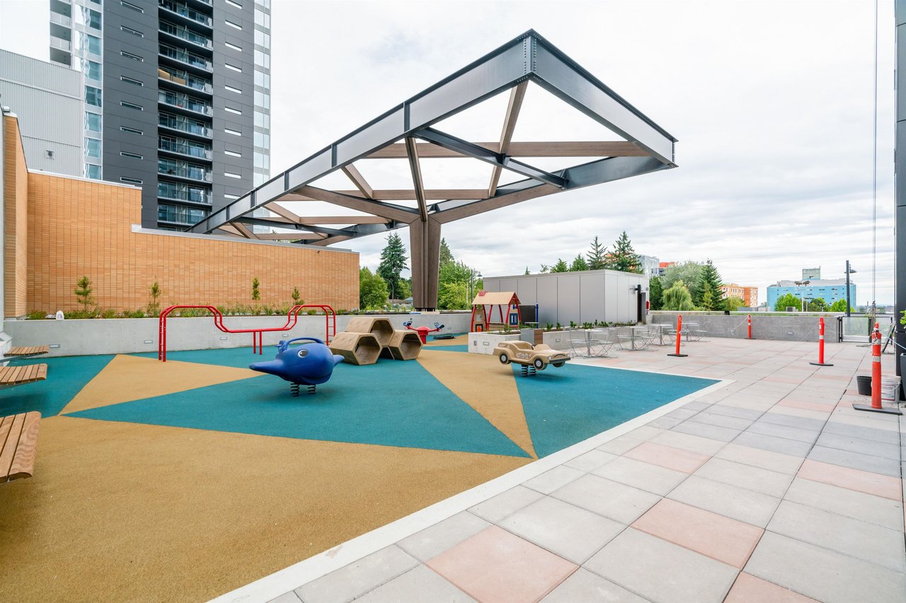 1807-13615 Fraser Hwy
