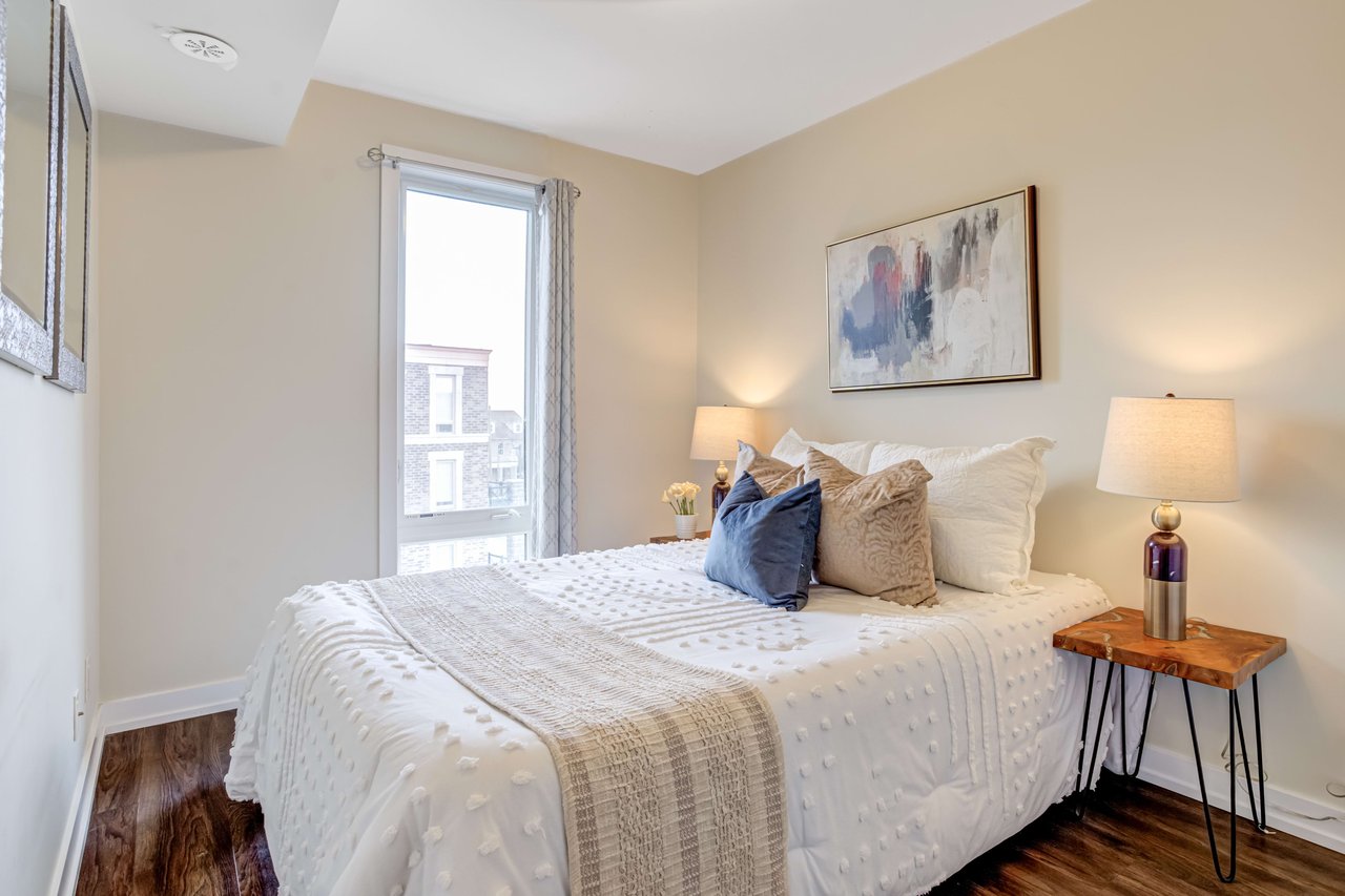 112-2 Dunsheath Way