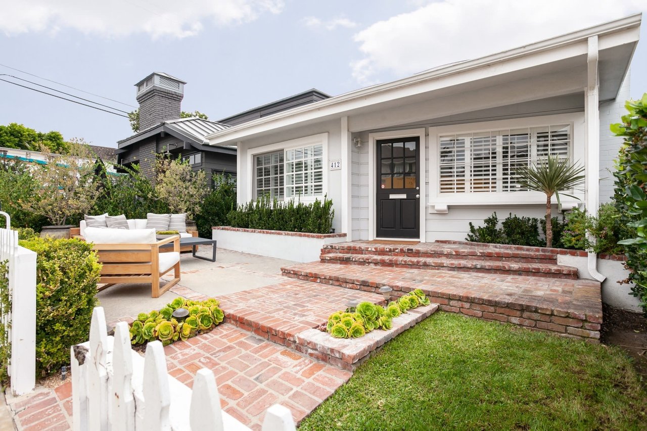 412 Heliotrope Avenue