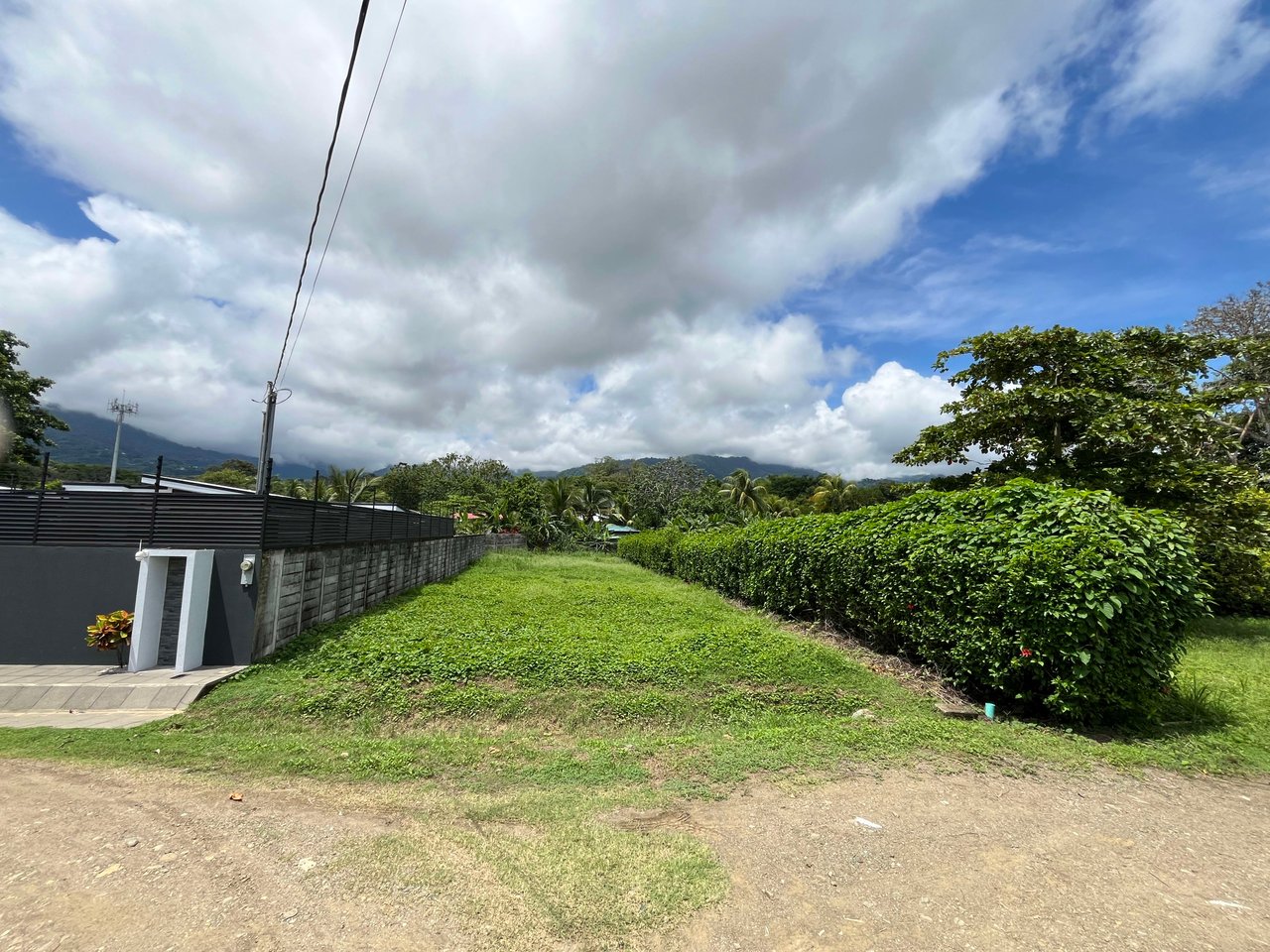 Great Lot Ready to Build, Uvita Whale Tail.