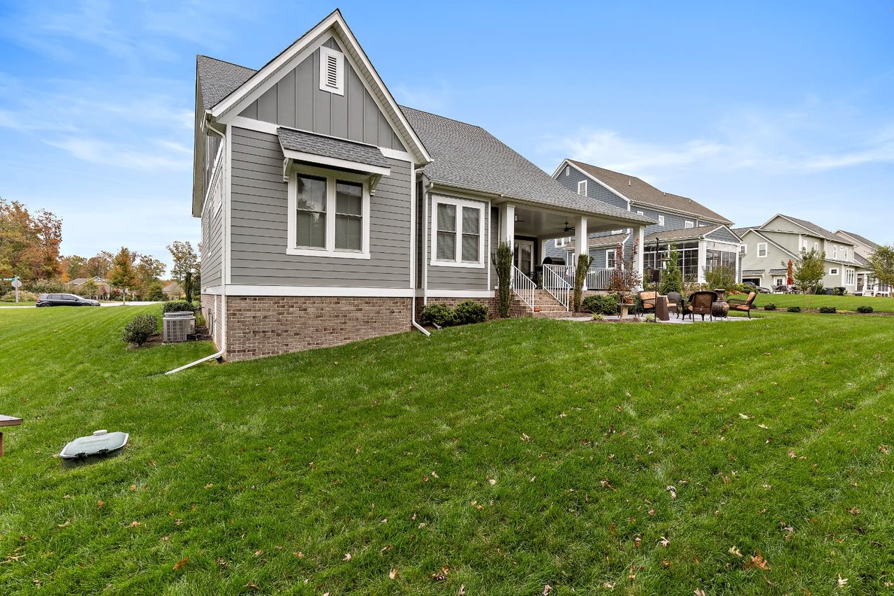 1400 Ascot Hill Terrace