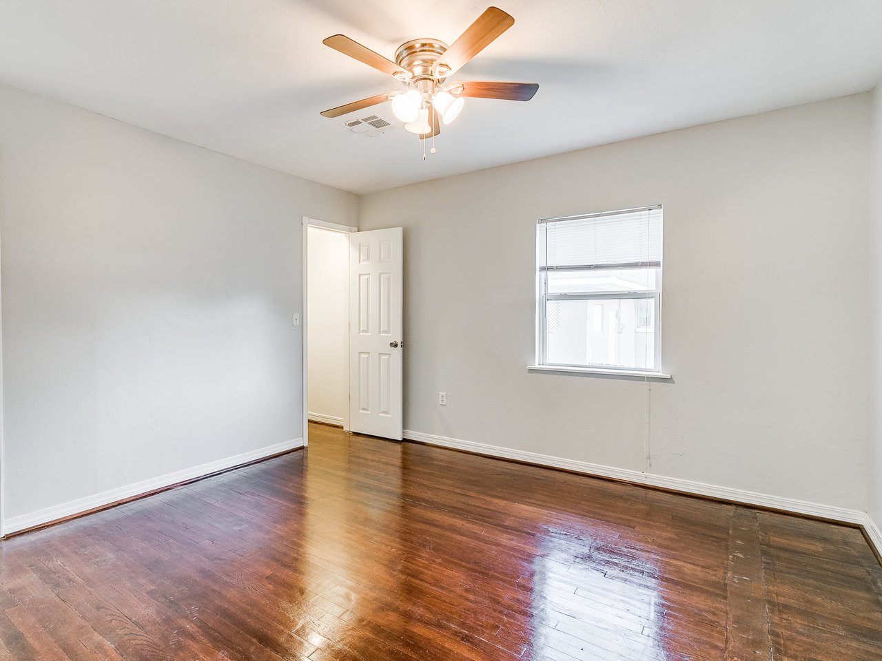 1804 N Park Ave.