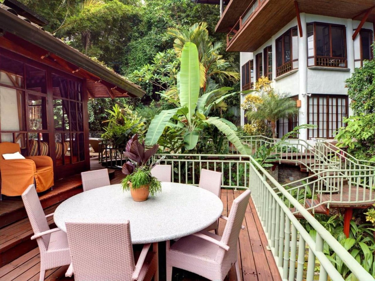 Casa Vista Azul