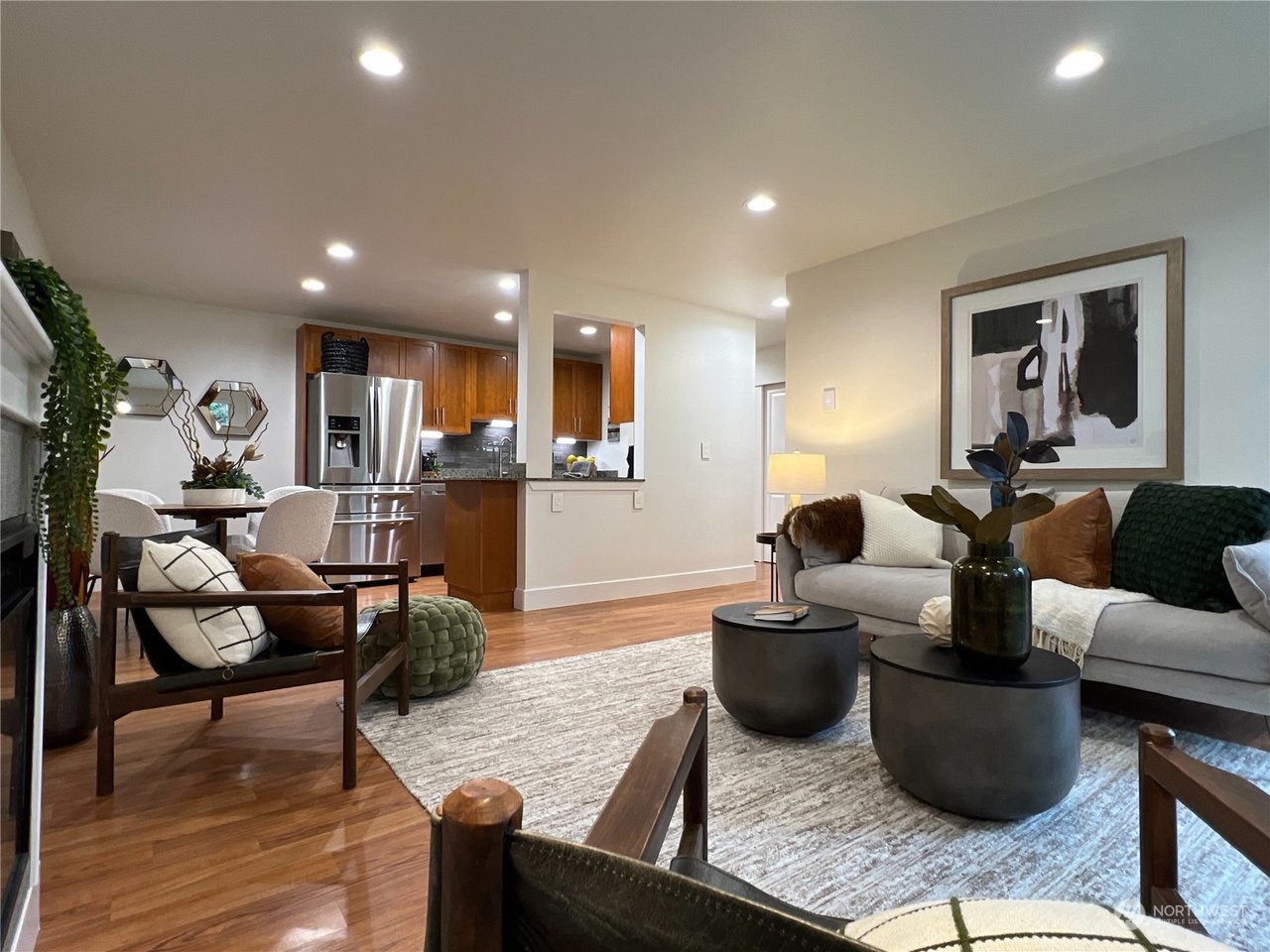 C110-21307 48th Ave