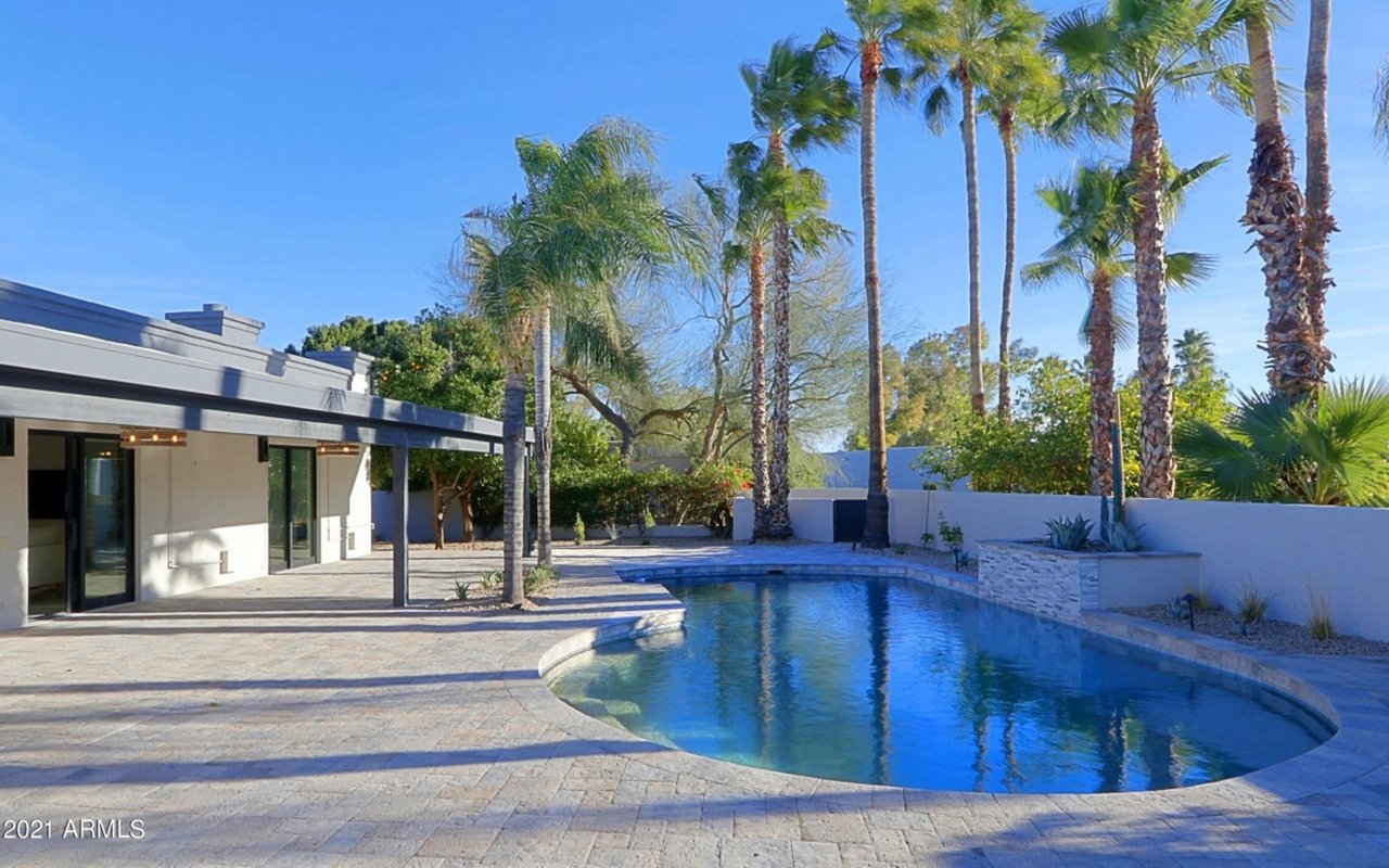 8315 E CALLE DE ALEGRIA