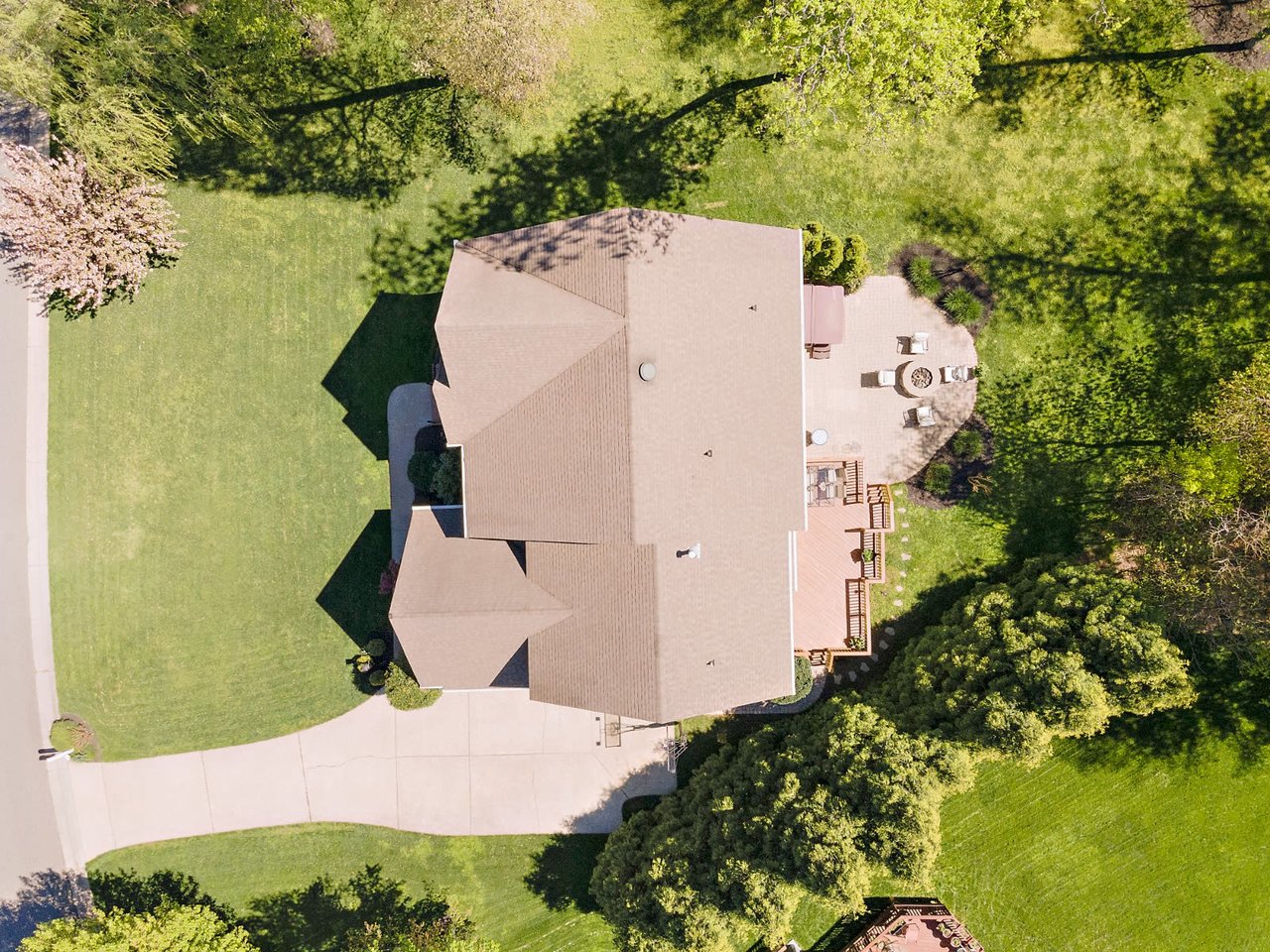3513 Kings Farm Drive