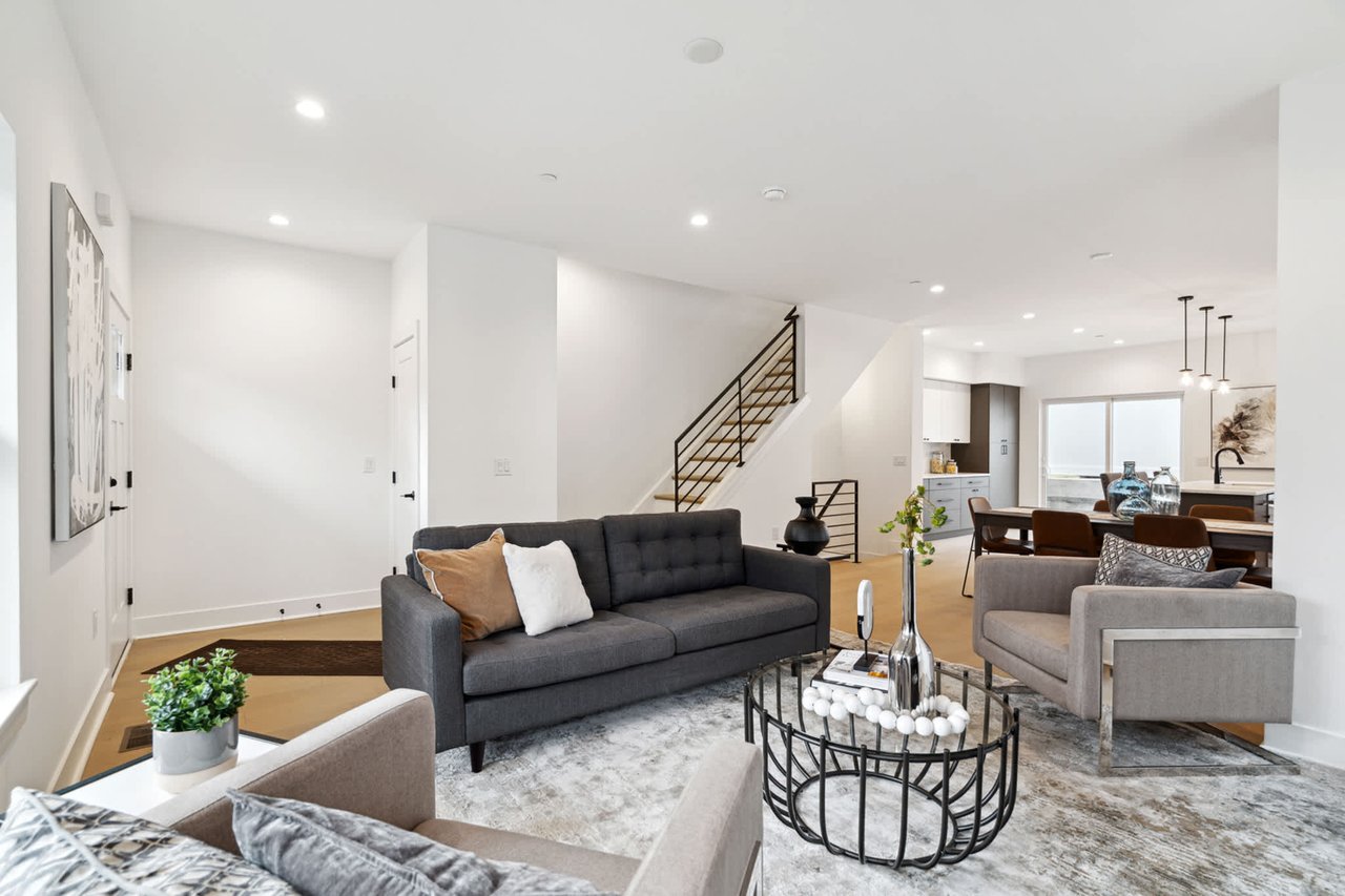 Torresdale Manor