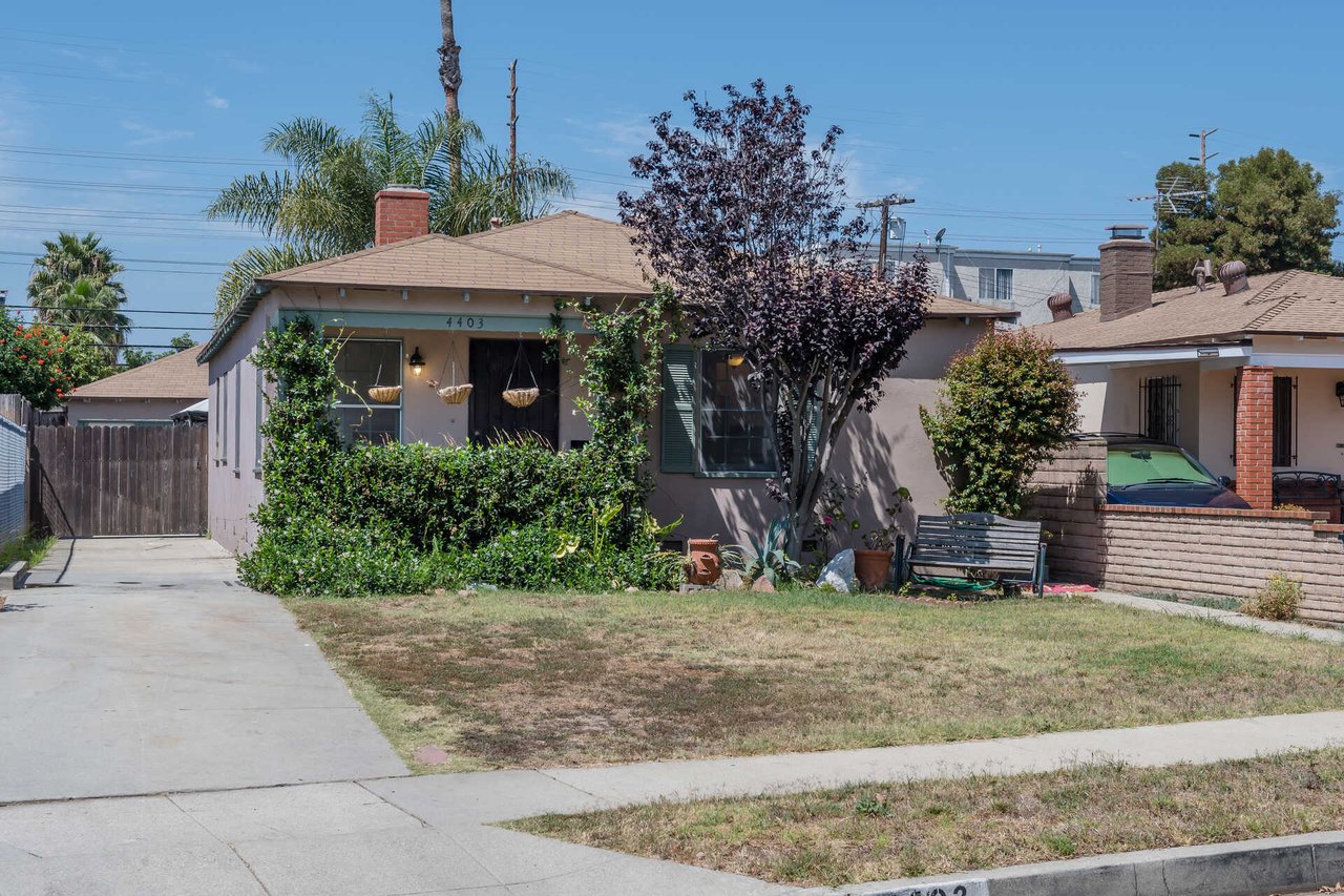 4403 Campbell Dr