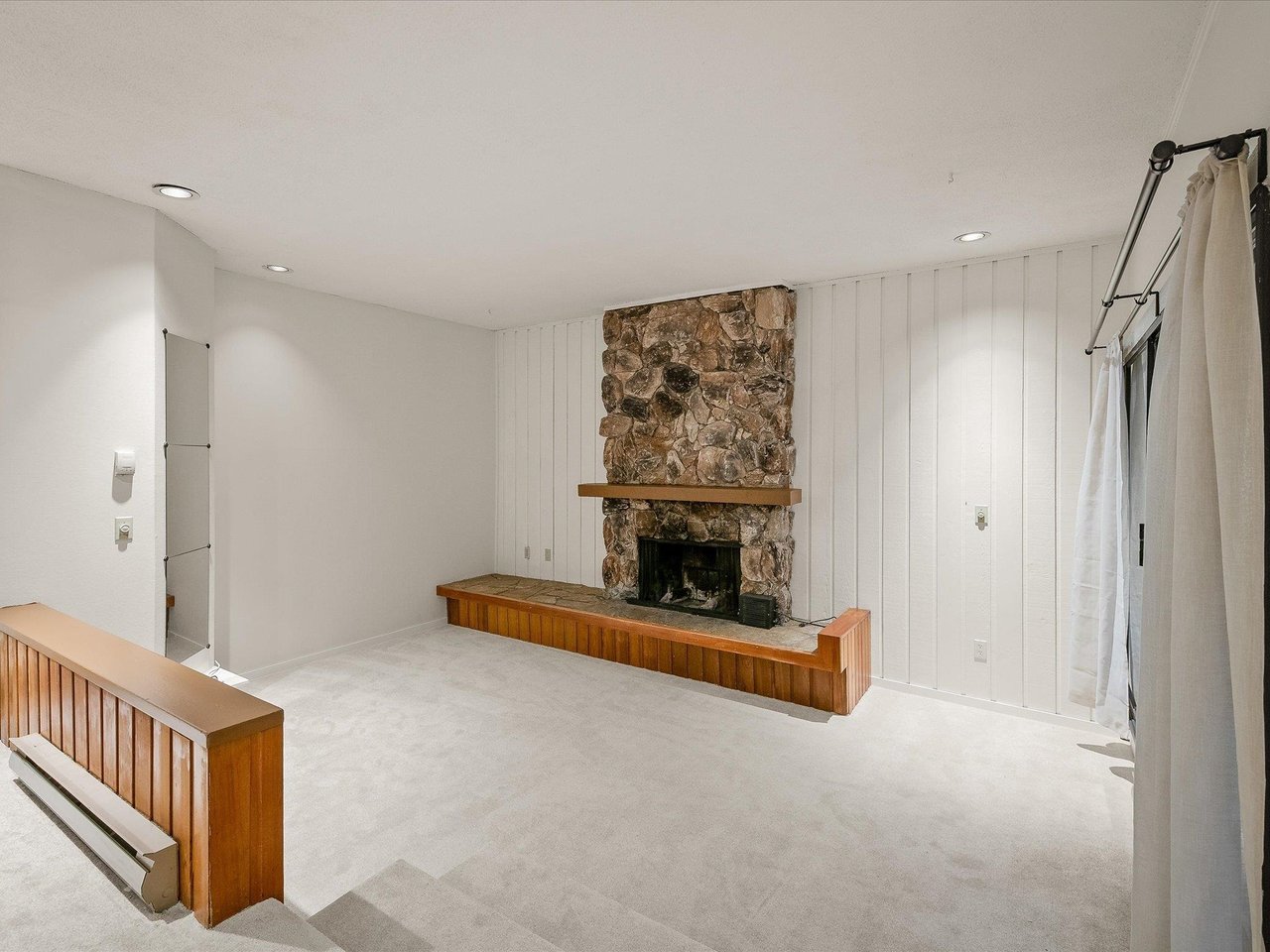K105-1400 Alta Lake Rd