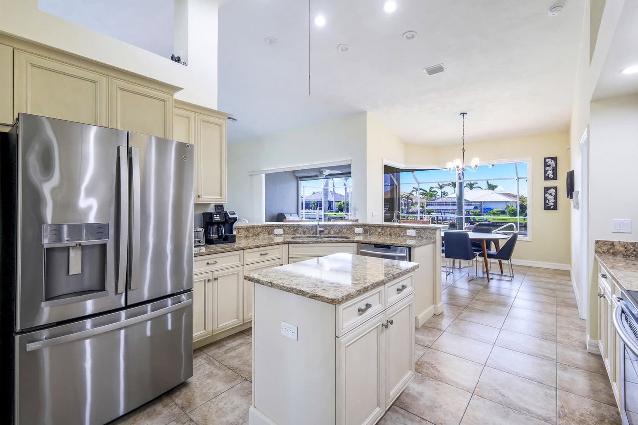 1908 SW 53rd Lane