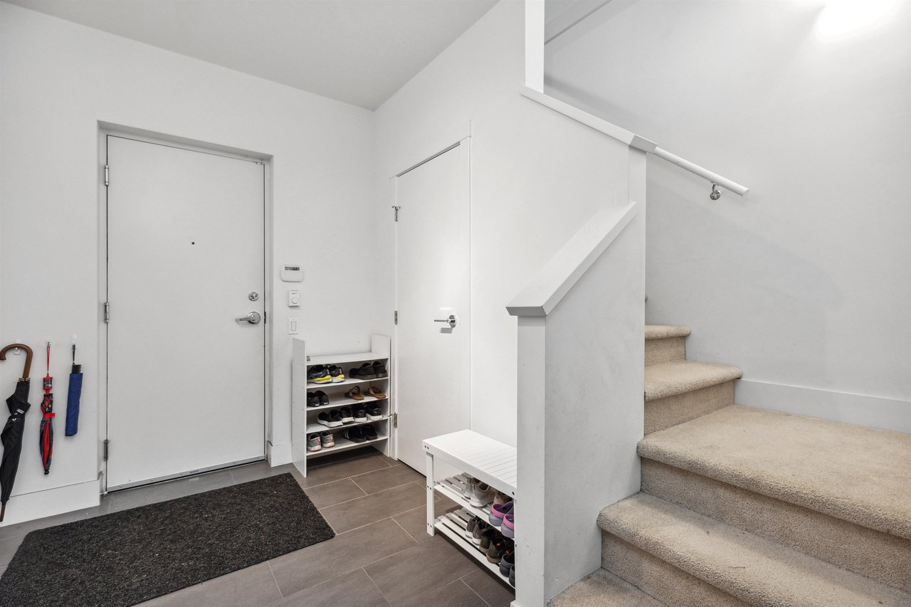 46-6868 Burlington Ave