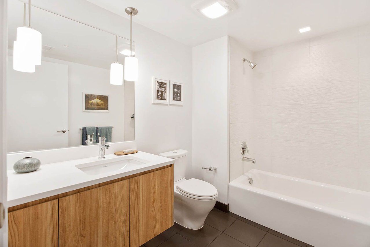 Knox Unit 215