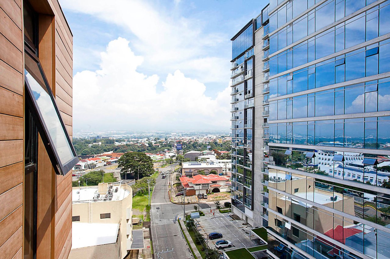 Panoramic View Luxury Penthouse, Sabana and Rohrmoser, San Jose
