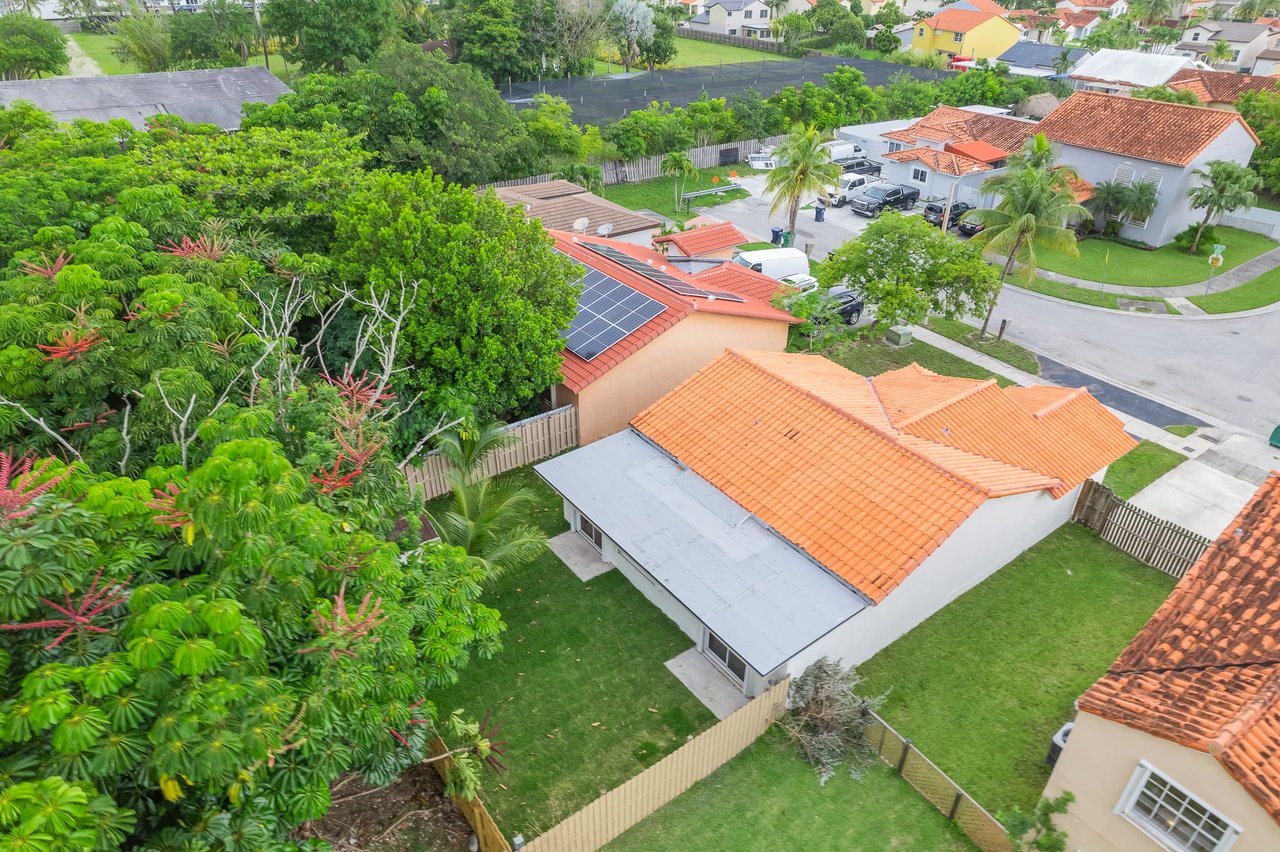 25038 SW 124th Ct, Miami, FL. 33032