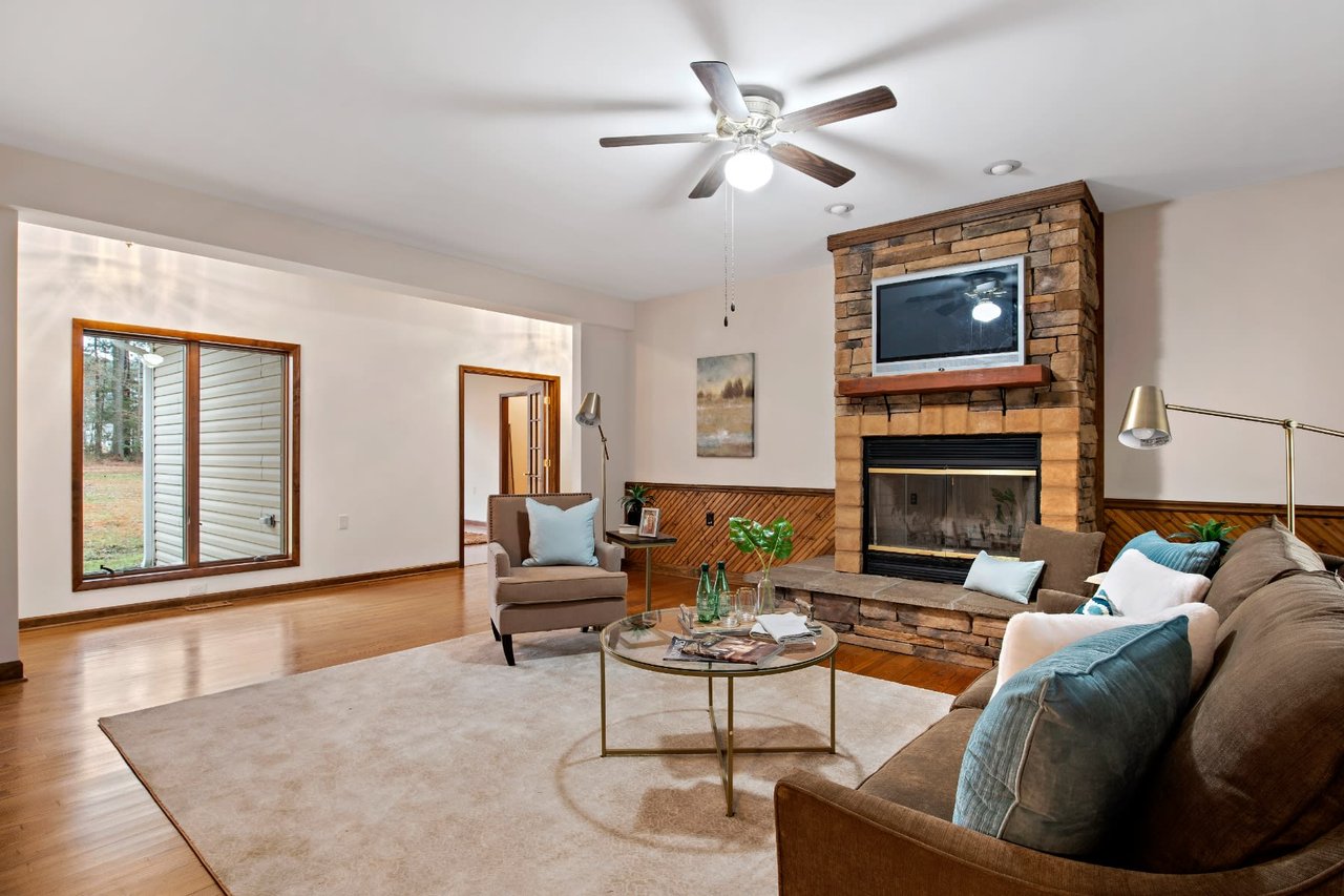 17428 James River Drive