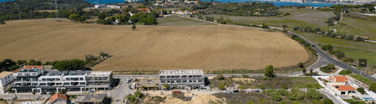 Prime Development Land in Almada, Setúbal – Ready for Construction