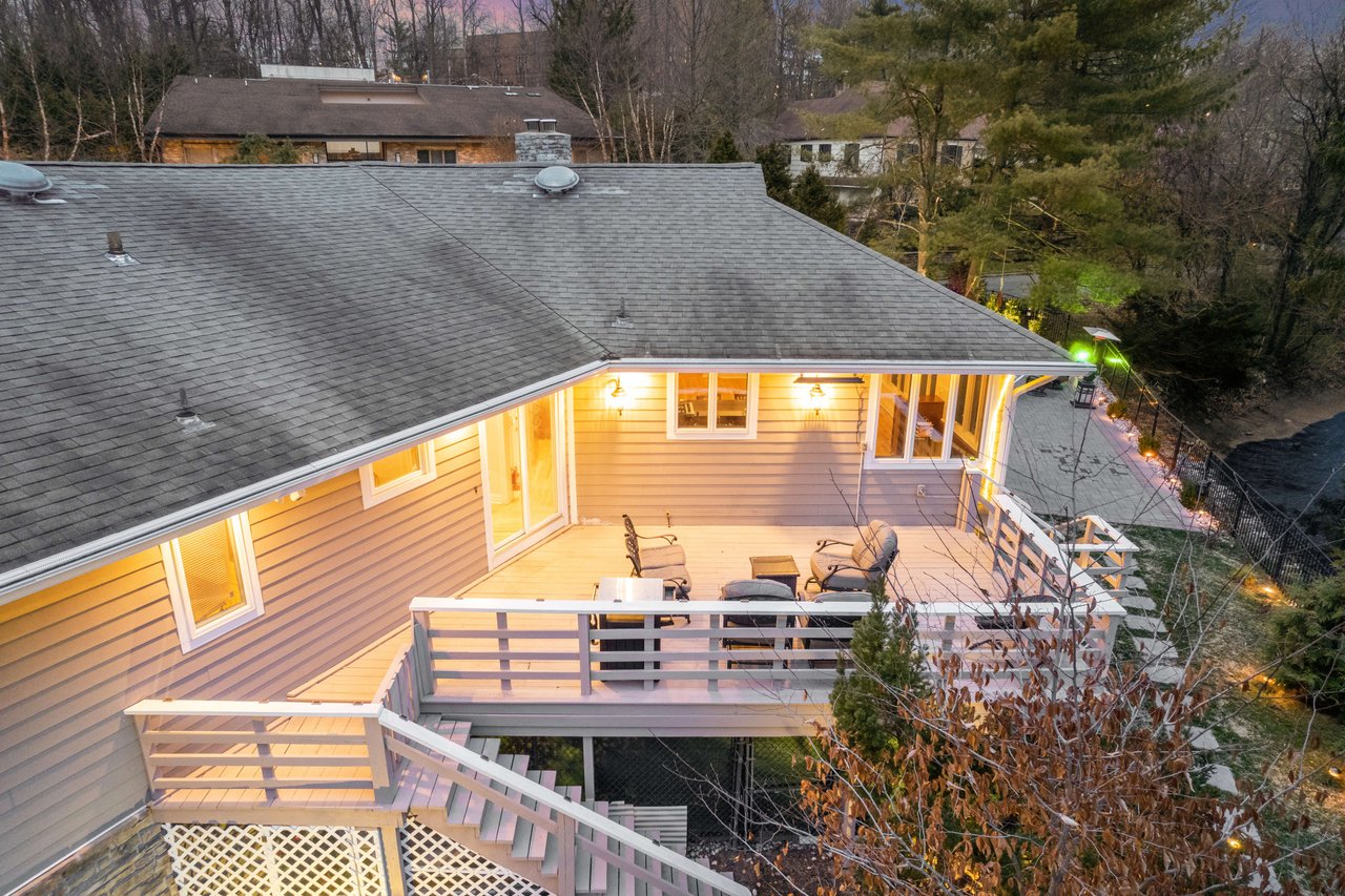 6 Bruce Cir