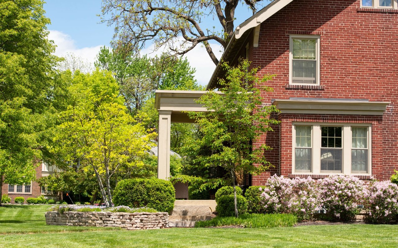 UPPER ARLINGTON
