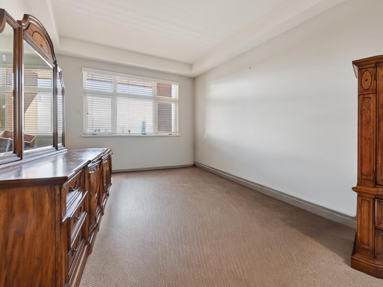 302-4365 Hastings Street, Burnaby
