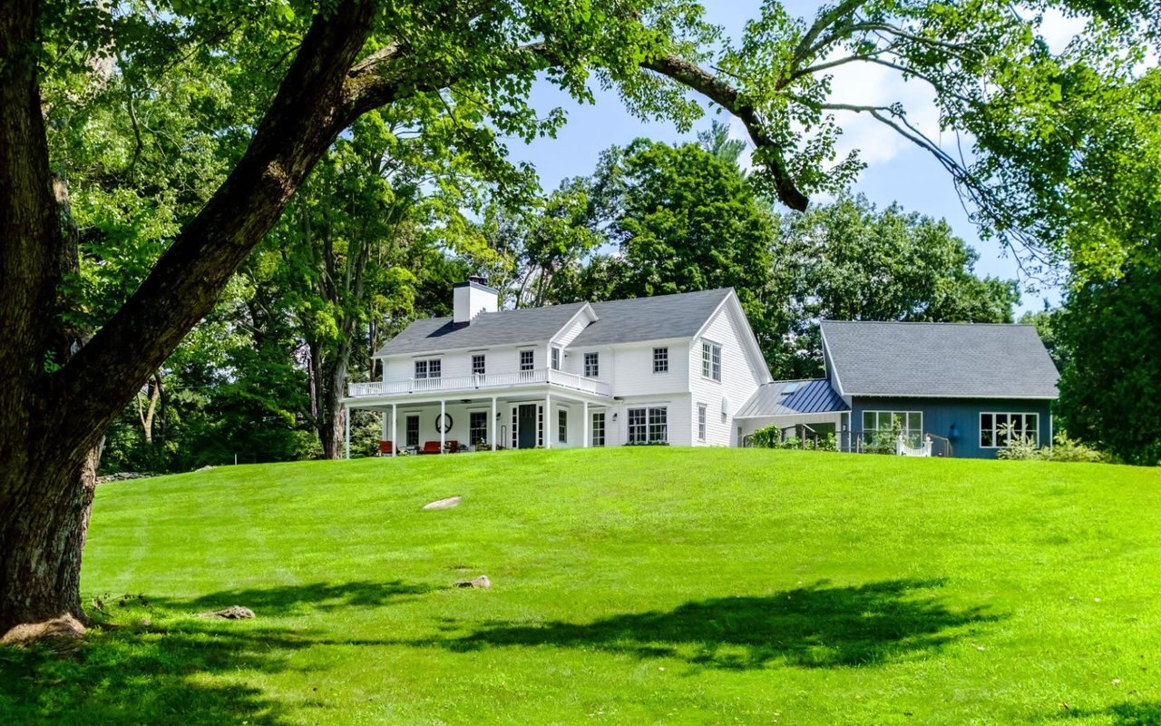 Buying A Home in Weston: 5 Things to Know