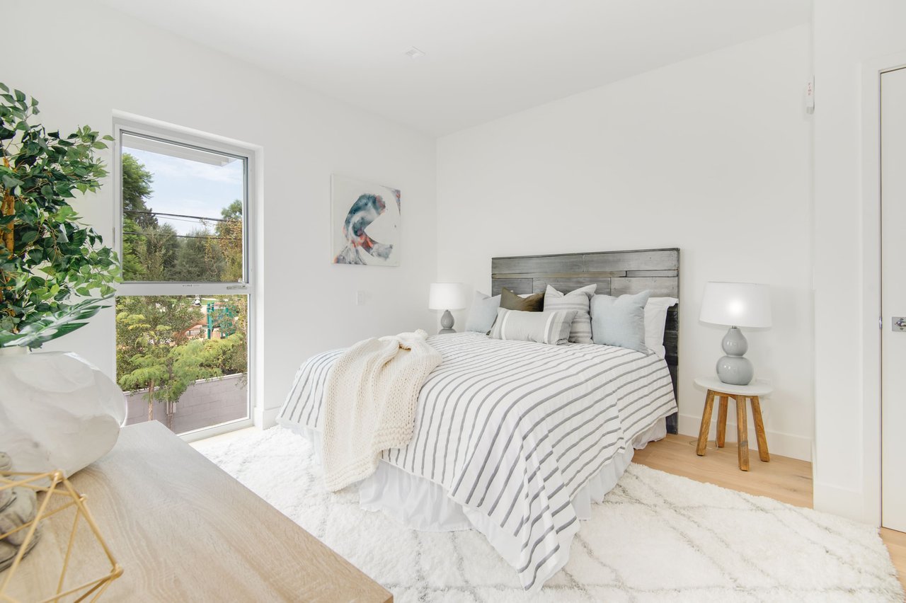 1155 N Fuller AVE # 103