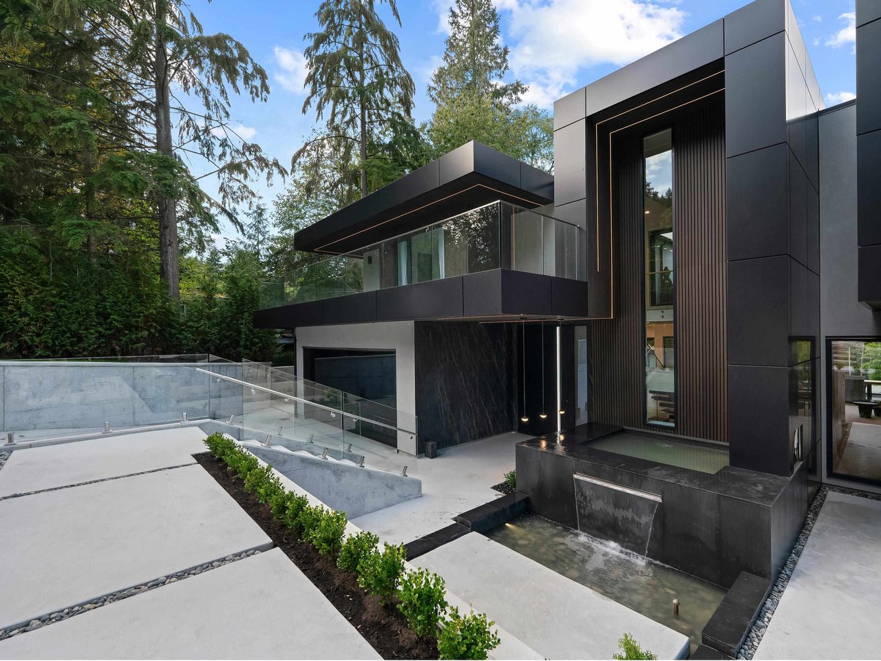 819 Burley Dr