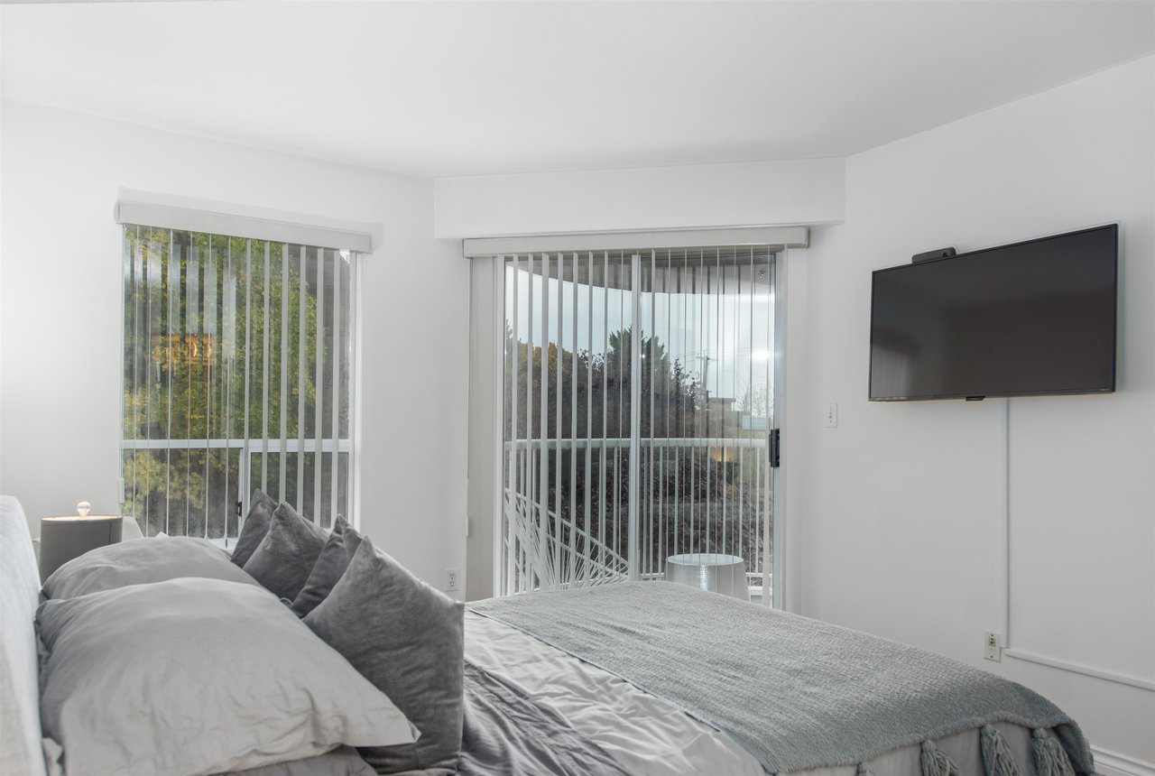 202-788 W 8th Ave