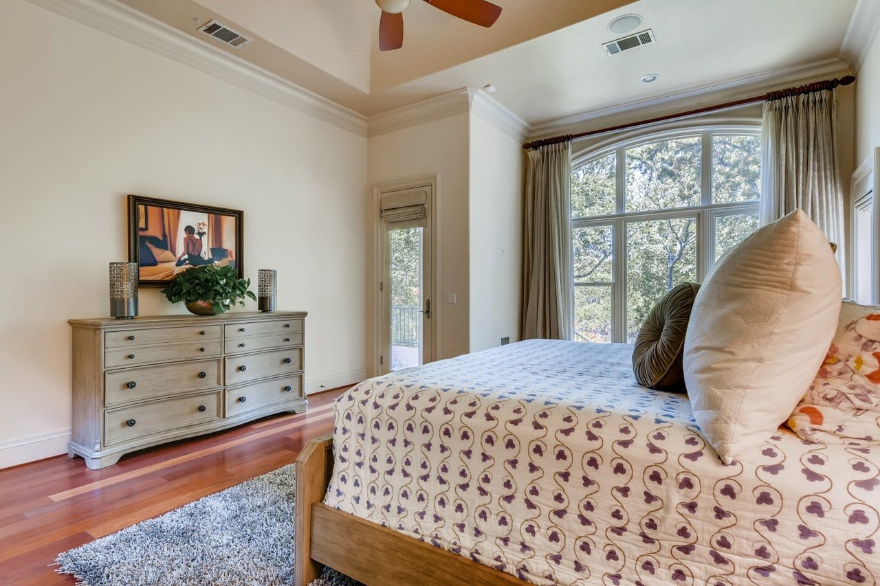 2213 Warbler Way