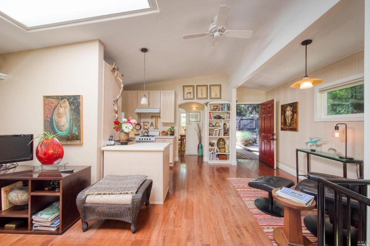 21462 Bonita Ter