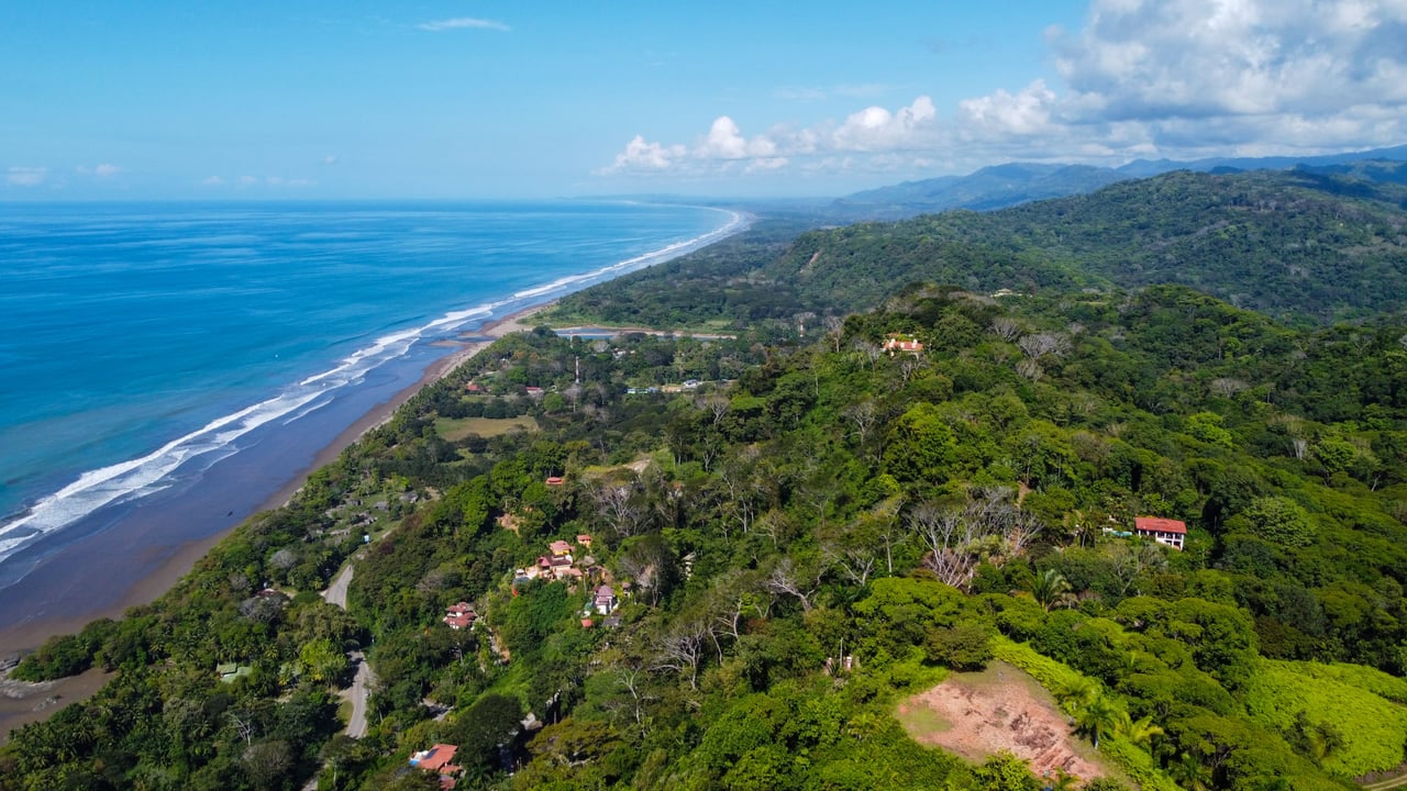 MANGO MANOR RIDGE PREMIER OCEAN VIEW PROPERTY IN DOMINICAL