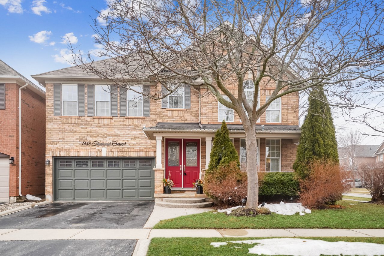 1488 Thorncrest Cres