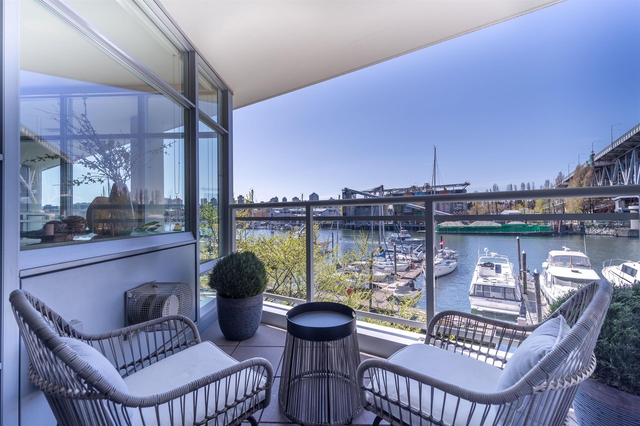 203-628 Kinghorne Mews, Vancouver