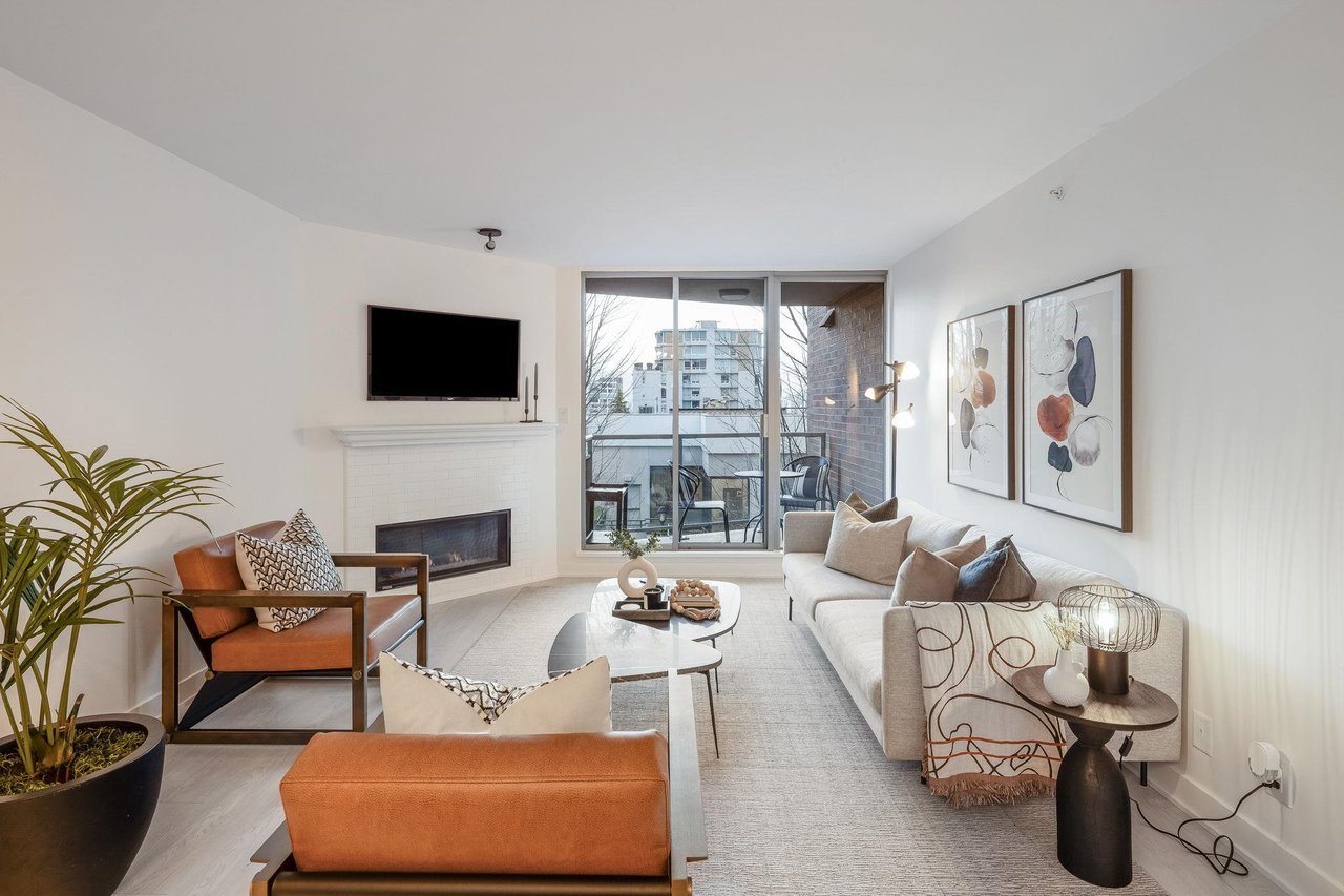 406-1575 W 10th Ave