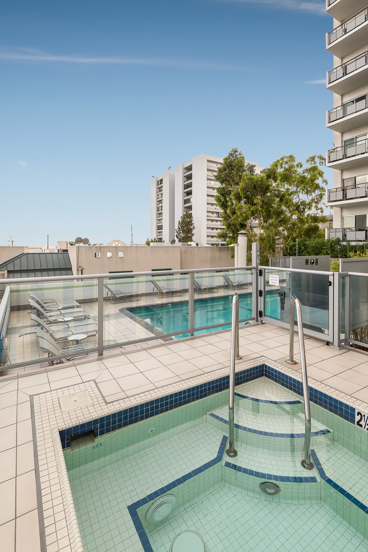 1155 North La Cienega Boulevard, Unit 610
