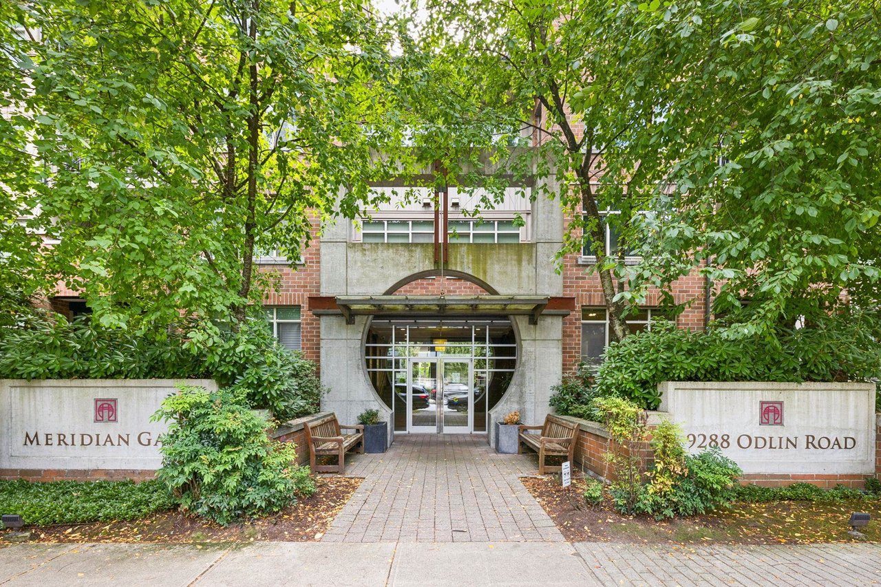 101-9288 Odlin Rd