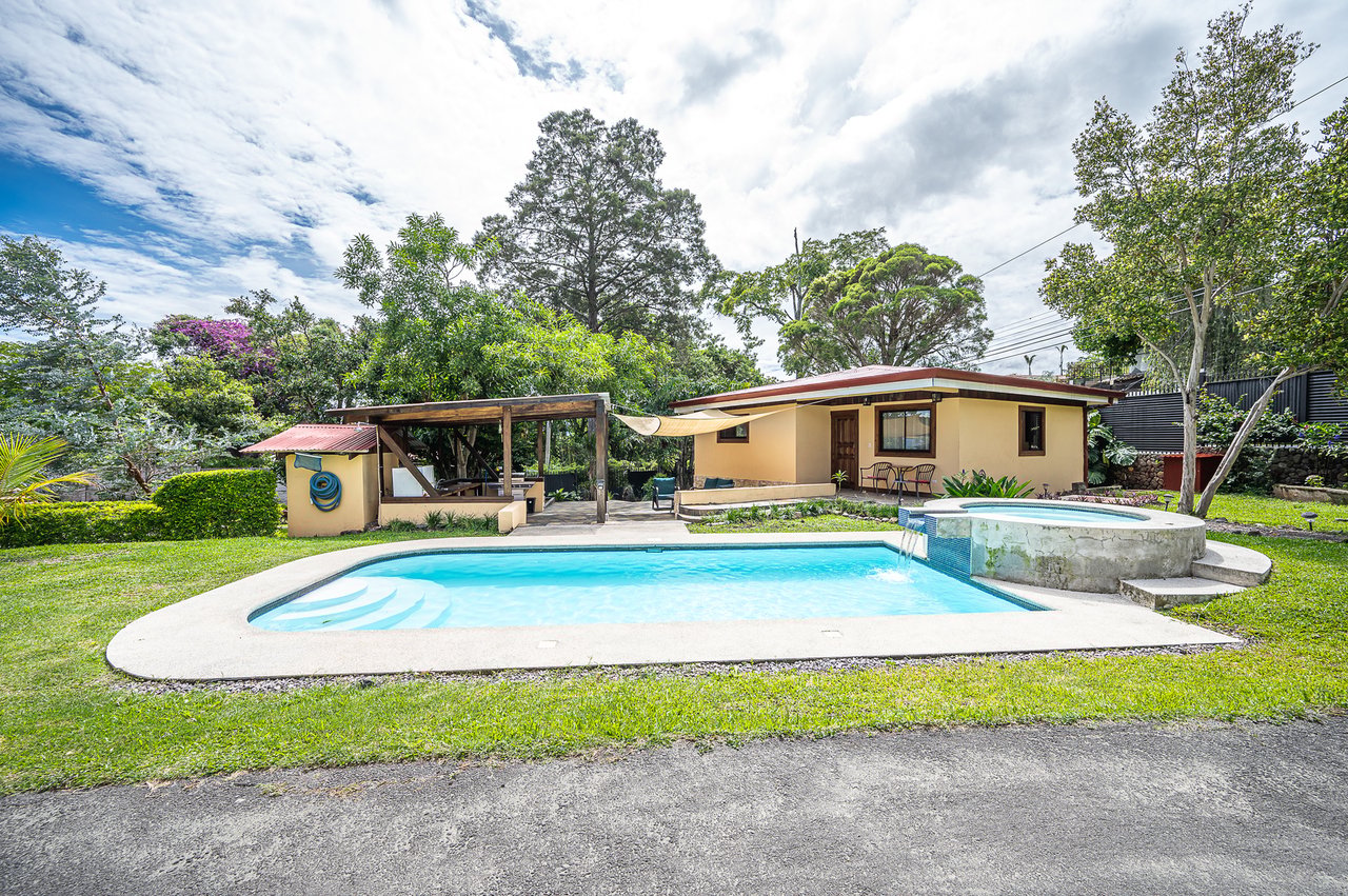 Panoramic View Pool Estate, Escazu, San Jose