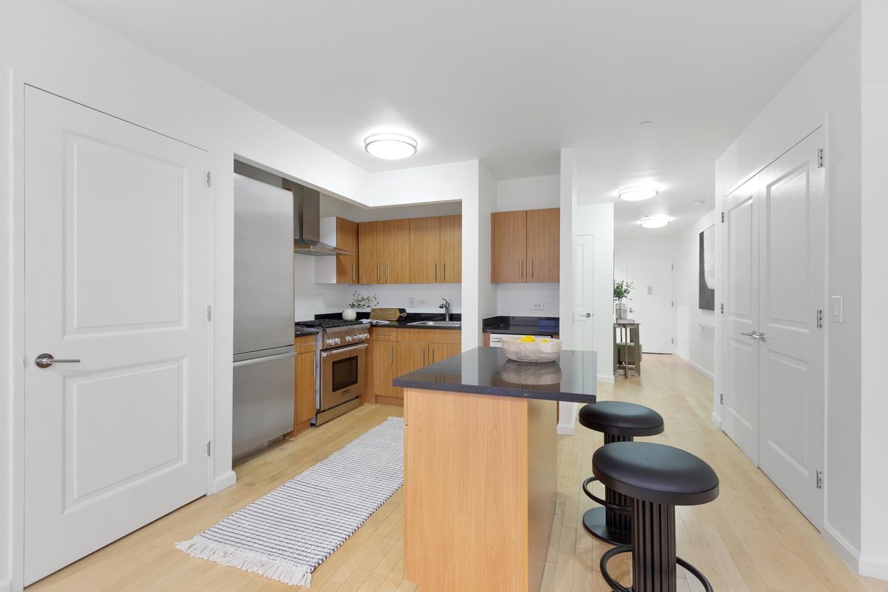 20 West Street, Apt 18-D