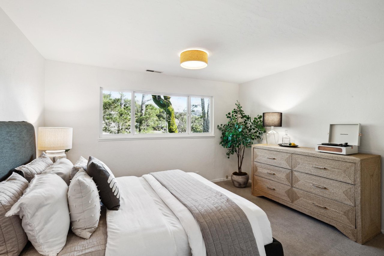 9 Oak Springs Drive, San Anselmo