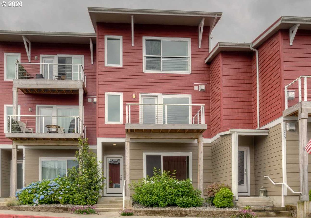 270 Maritime Ln