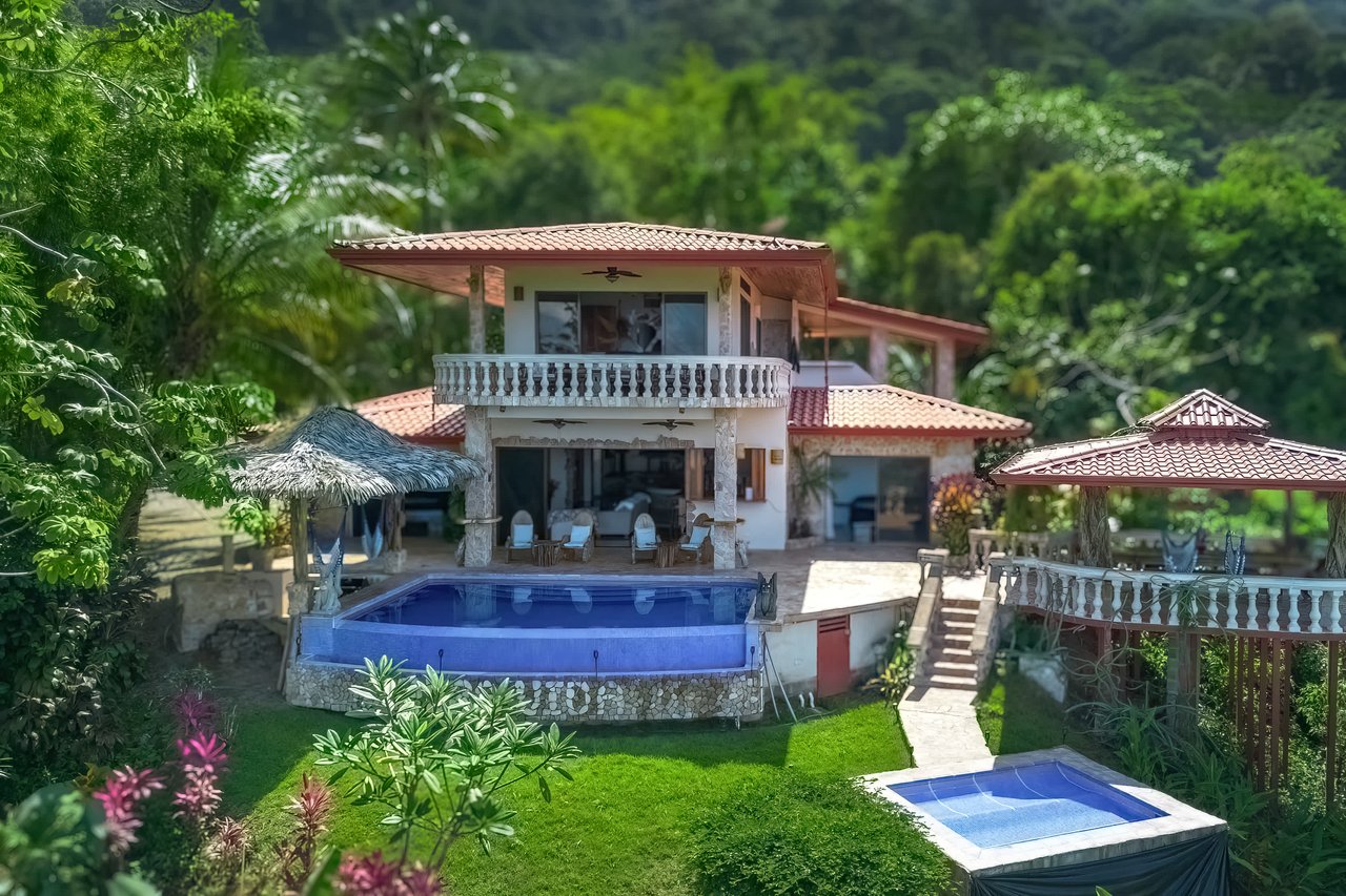 Castillo Puesta del Sol, Escalares - Private 5-Acre Property with Spectacular Ocean View